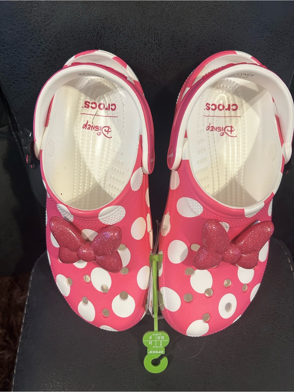 CROCS J6 Juniors or Women’s side 8 Pink White Polka Dot Minnie Bow Clogs